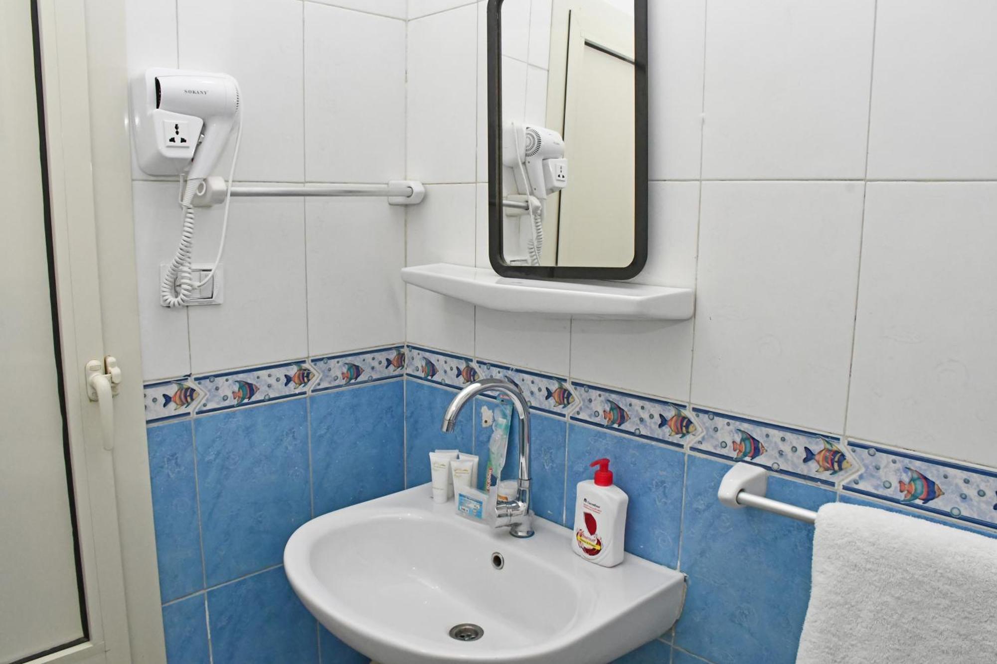 Nun Pyramids Hotel Kafrat al Jabal Room photo