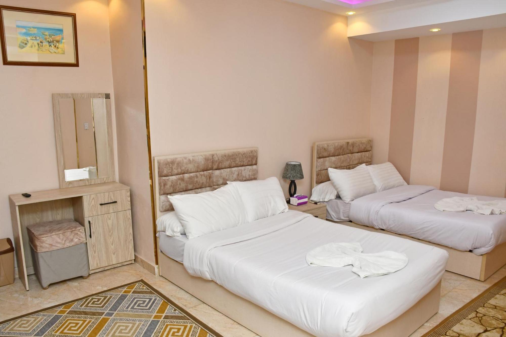 Nun Pyramids Hotel Kafrat al Jabal Room photo