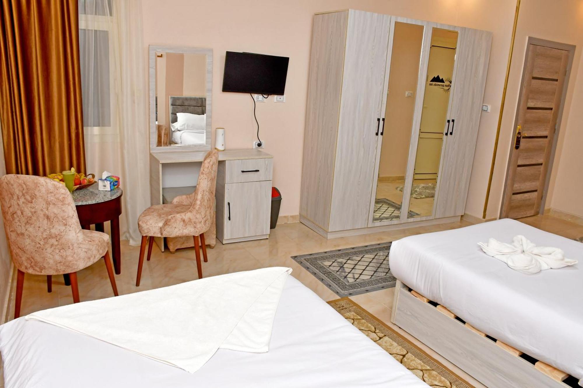 Nun Pyramids Hotel Kafrat al Jabal Room photo