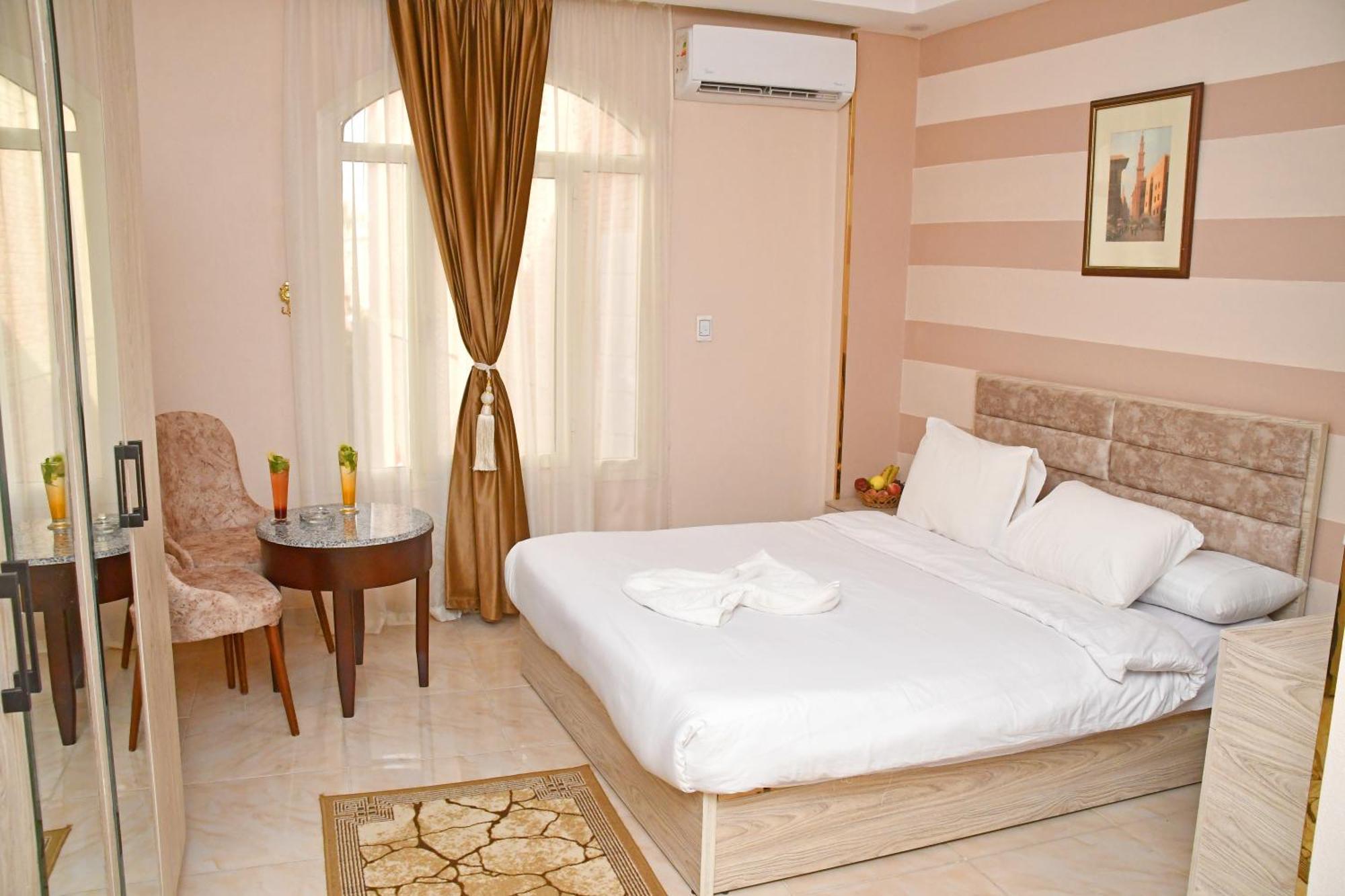 Nun Pyramids Hotel Kafrat al Jabal Exterior photo
