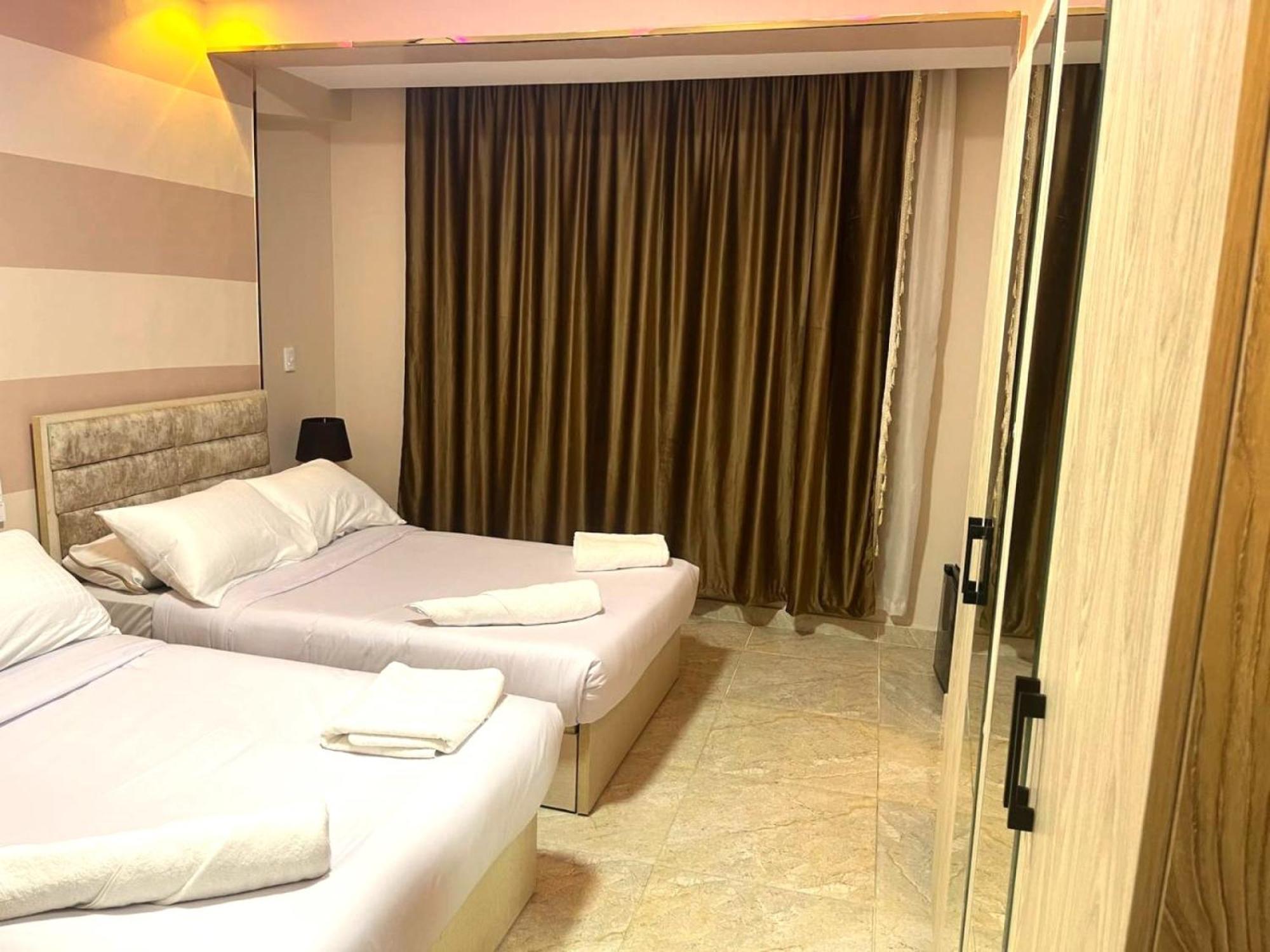 Nun Pyramids Hotel Kafrat al Jabal Room photo